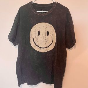 😊 Cutest Smiley T-Shirt - Large